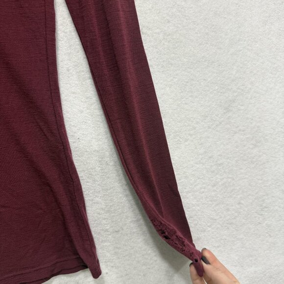 Icebreaker Shirt Womens Small Burgundy Bodyfit 200 Long Sleeve Base Layer Crew - Picture 2 of 8